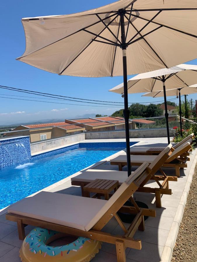 Apartments Hillside Ulcinj Bagian luar foto