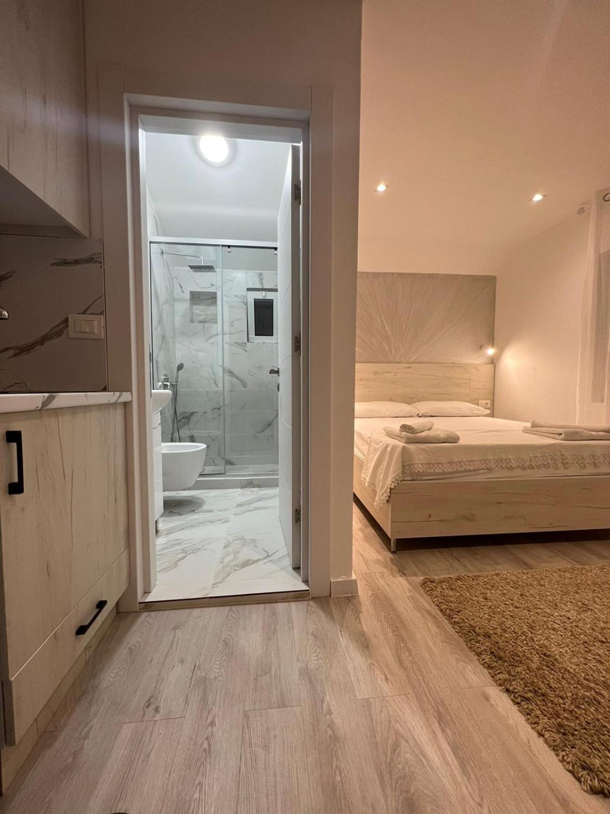 Apartments Hillside Ulcinj Bagian luar foto